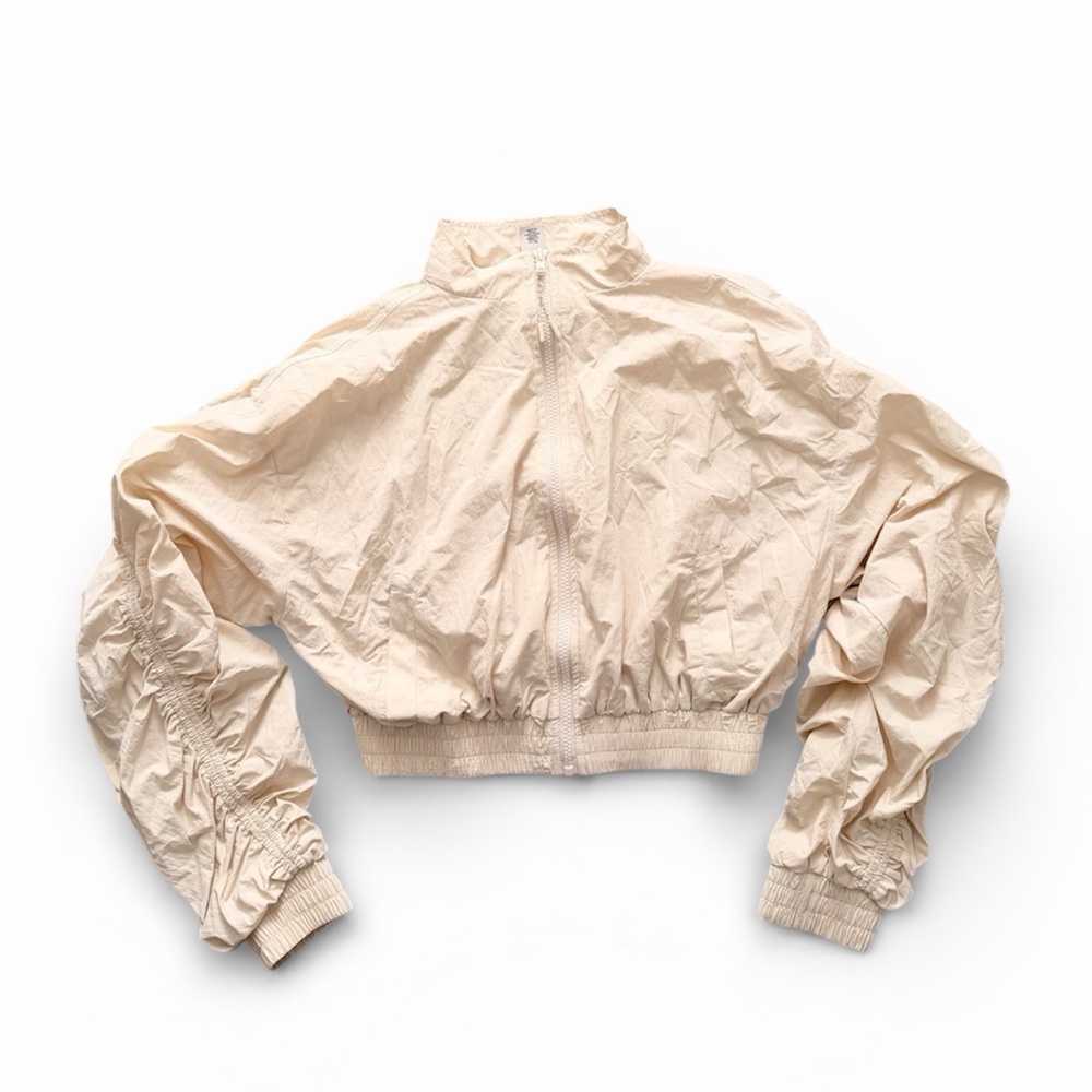 Forever 21 Cream Cropped Bomber Jacket Mesh Lined Full Zip NWOT Size S